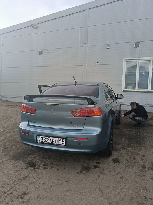 Продам надежный Лансер 10