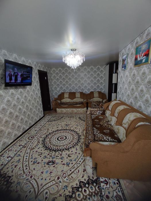 Продам квартиру 4-х комнатную