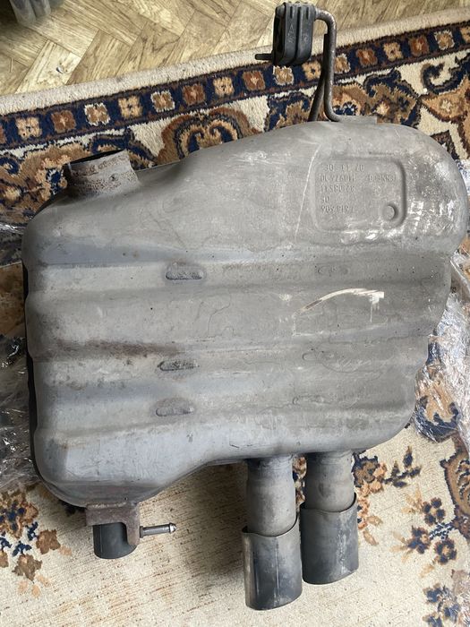 Банка (глушитель) в сборе оригинал BMW