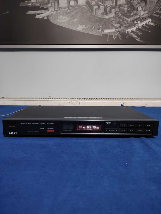 AKAI AT-A301 Quartz Synthesizer Tuner, tuner radio digital