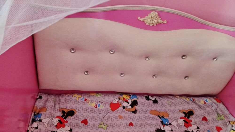 Bolalar uchun yangi kravatcha