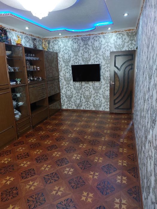 Дом 4  комнатный в массивы