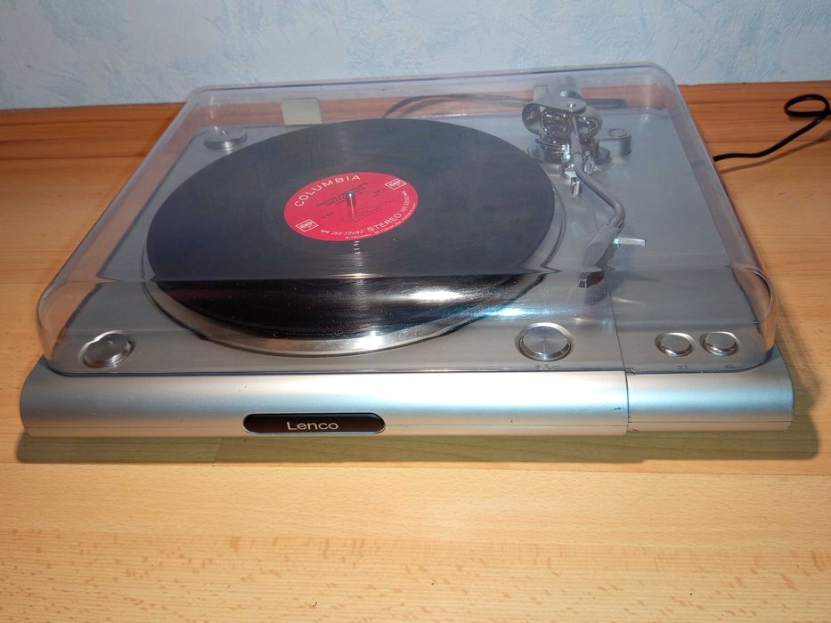 Колекционерски грамофон Lenco L-78USB