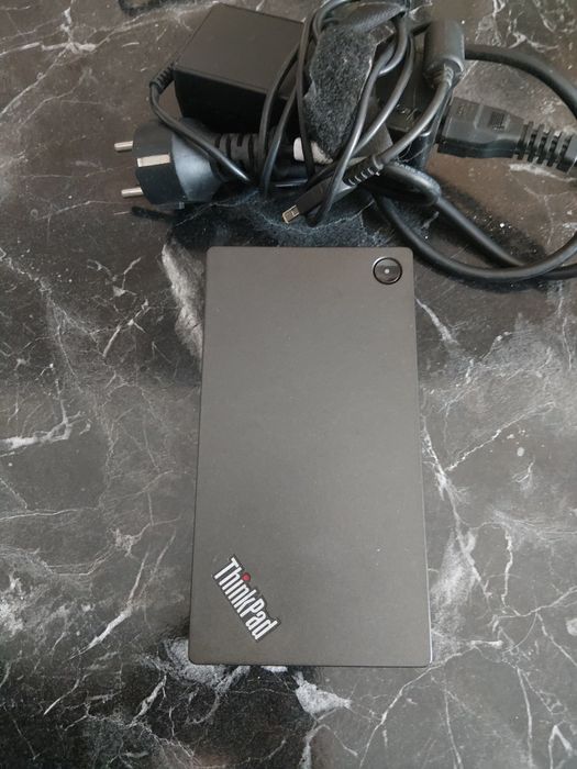 Docking stationLenovo Think Pad  ultra dock usb3.0