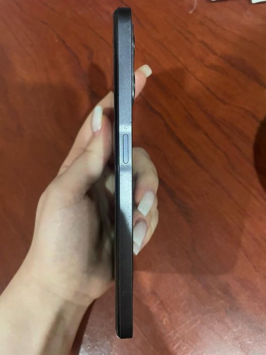 Продам телефон андроид 13