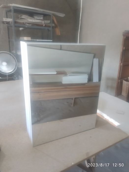 Зеркало шкаф в ванной