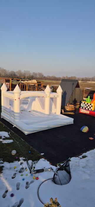 Închiriere topogan gonfabil