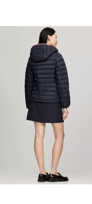 Продам куртку Tommy H.  Размер L