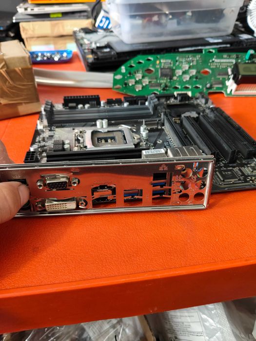 Placa baza Gigabyte GA-B250M socket 1151 v1