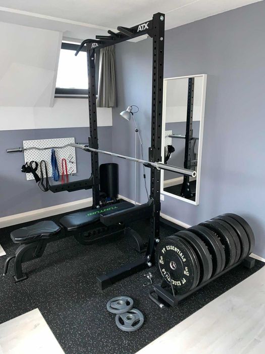 Стойки за Клек и Набиране / Half Rack Стойка / Фитнес Уред