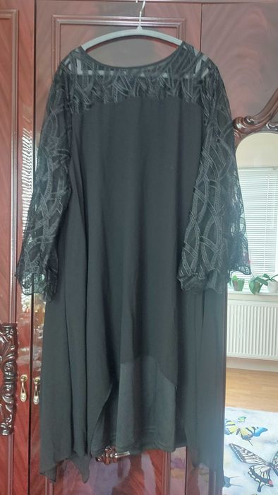 Нова, черна и  елегантна макси рокля