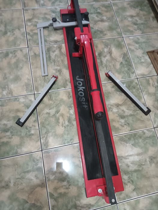 Mașina de tăiat gresie/faianță