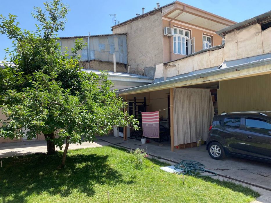 Toshkent shahar Uchtepa tumanida hovli sotiladi