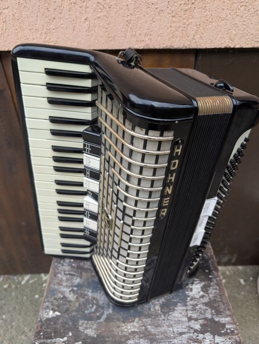 Acordeon Hohner Atlantic III P