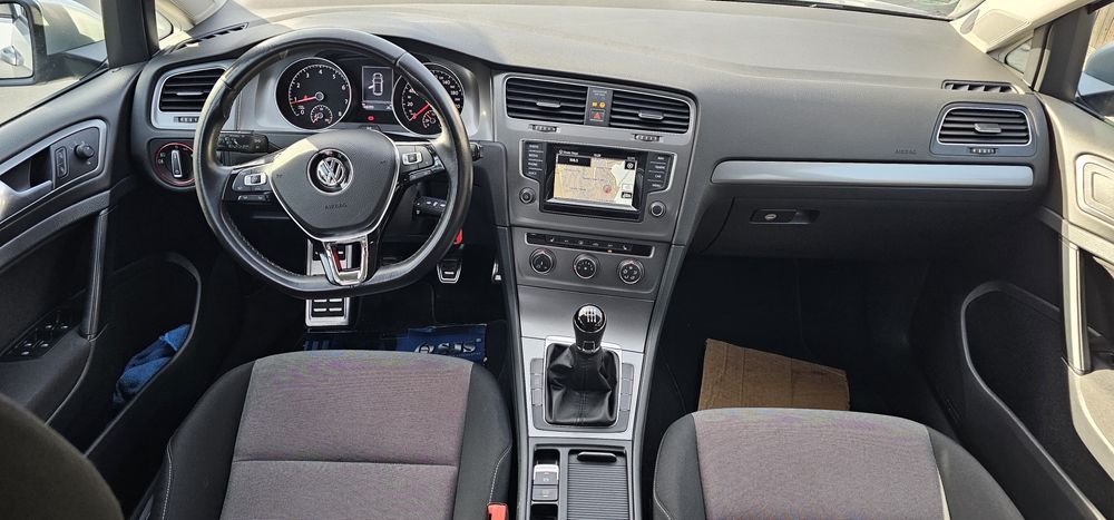 VOLKSWAGEN Golf 2015 — imagine 3