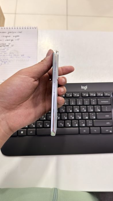 S22 256gb holati tiniq 1sim barter kucli telefonlarga