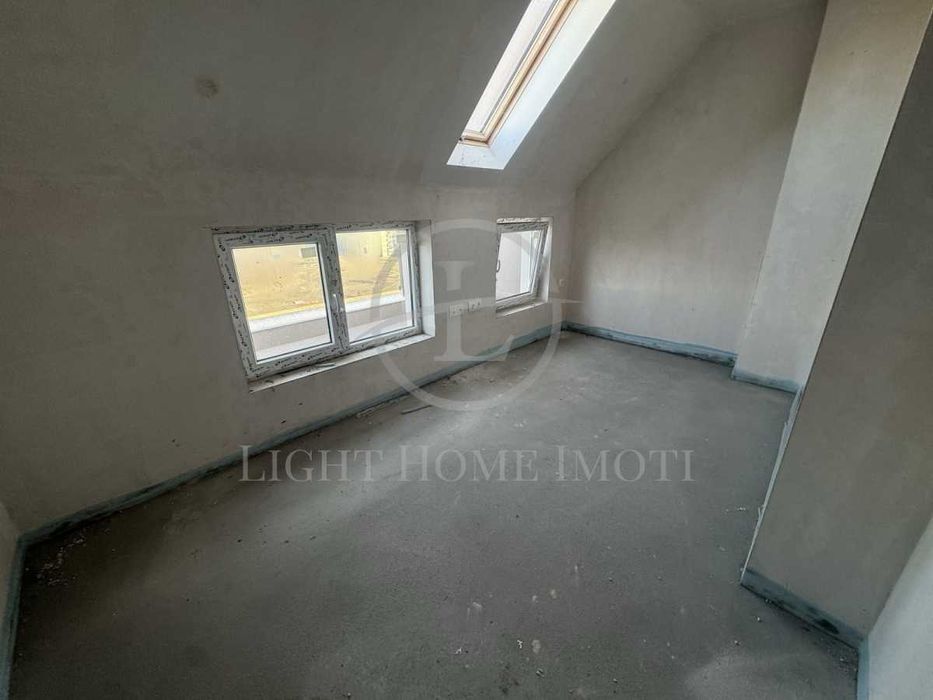 Продава се Тристаен апартамент в Пловдив, Тракия - 152 кв.м за 1231 €/кв.м - Снимка #4