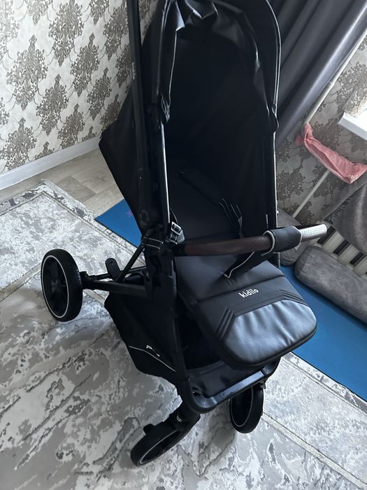 Продам почти новая