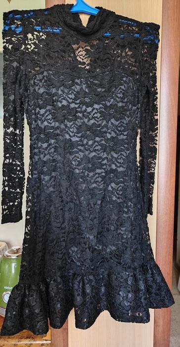 Продам школьную форму б/у  для девочки