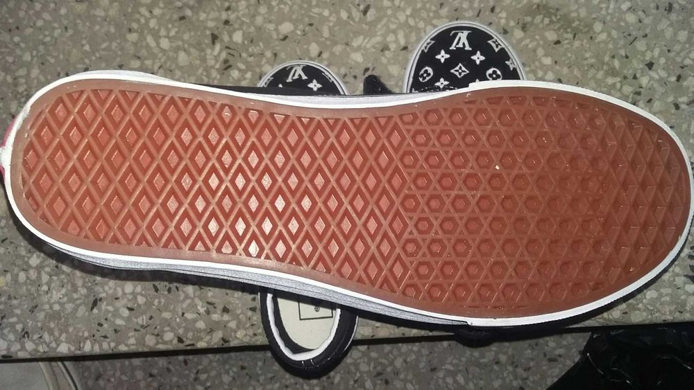 Vans x Louis Vuitton Old Skool оригинални кецове маратонки НОВИ