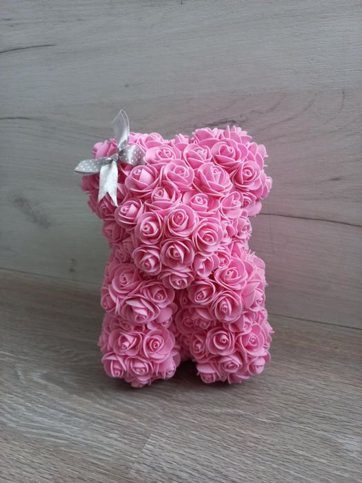 Продавам мечеот рози