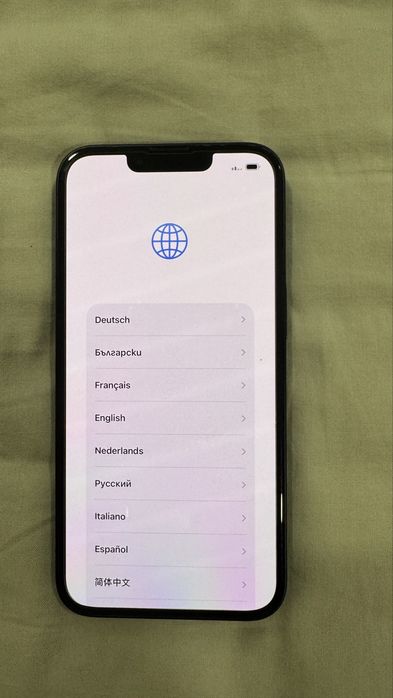 Продавам Iphone 14 64gb