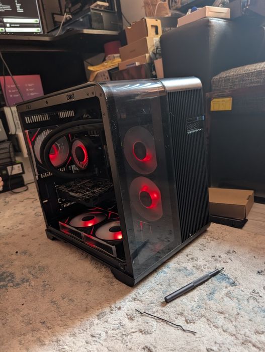 Okazie ‼️ Kit Gaming ultra5 cu 16Gb ddr5 si RTX 5050 ! Rulează 400fps