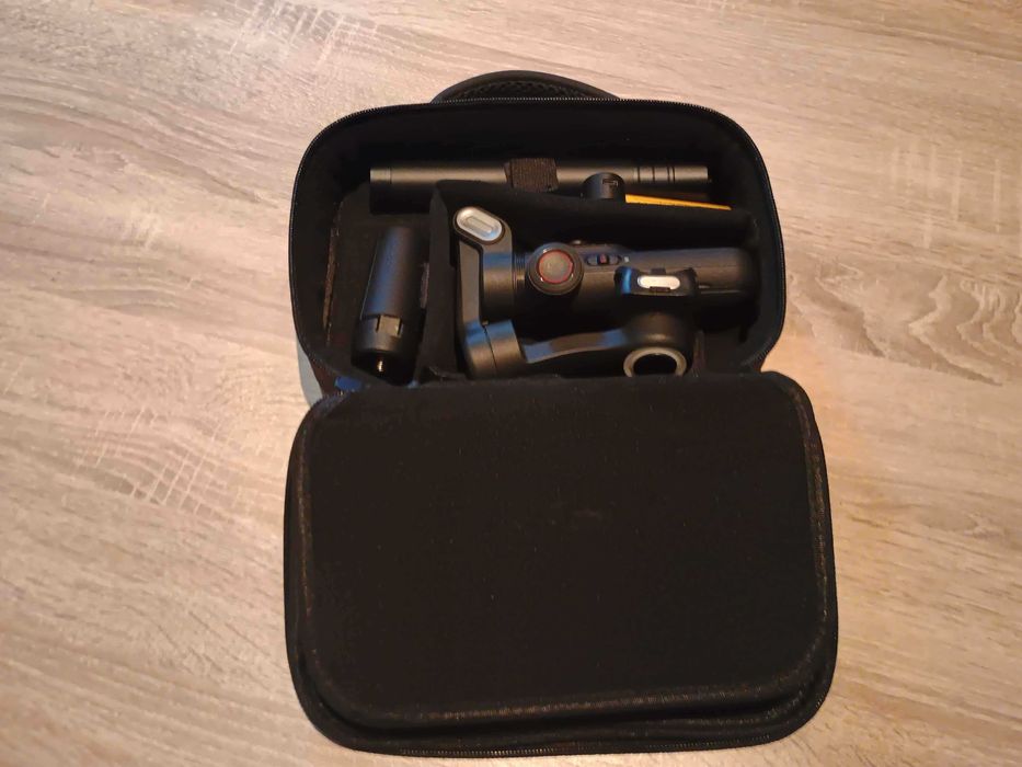 Vand Sistem Stabilizare Pro Gimbal pentru Smartphone Telefon NOU