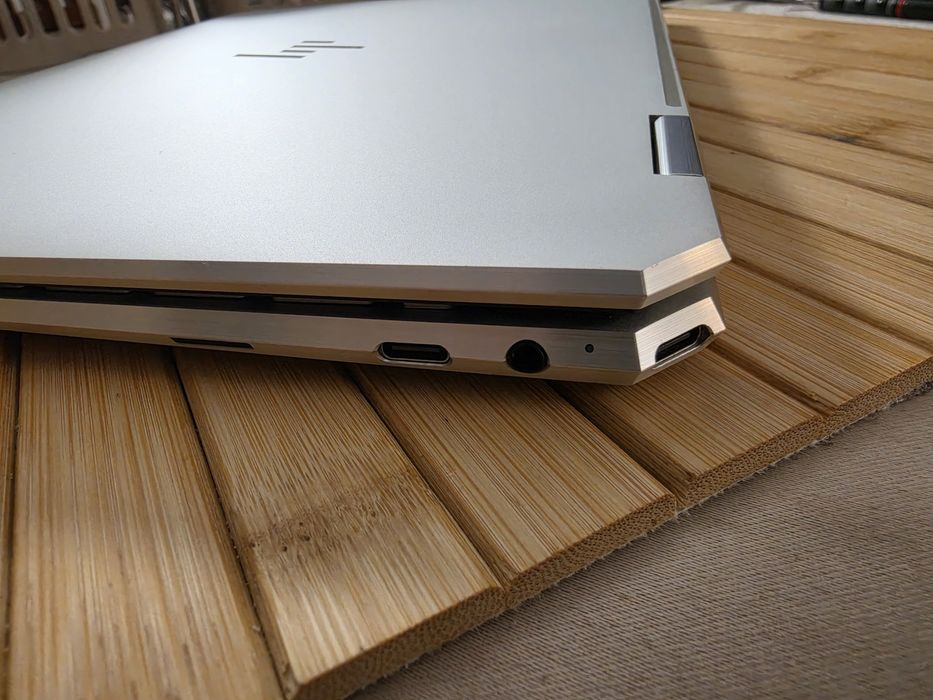Laptop HP Spectre I7, 16Gb RAM, 500 Gb SSD. 2 in 1