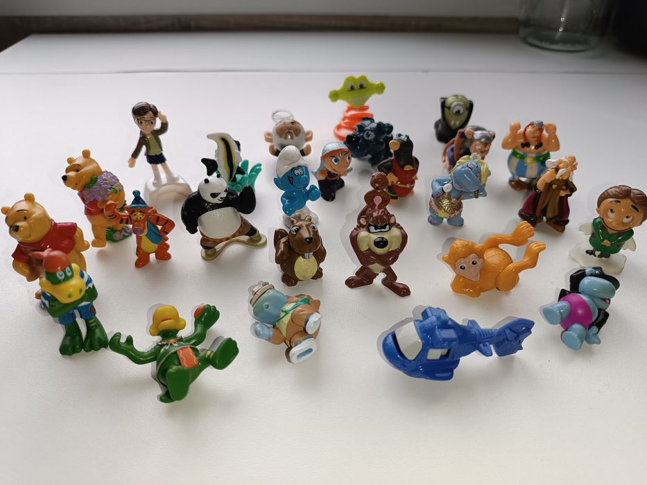 Играчки от шоколадови яйца