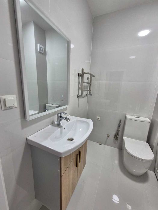 Срочно продажа 2/5/10, ЖК "Шахриабад",  Укомплектовано c мебелью (НБ)