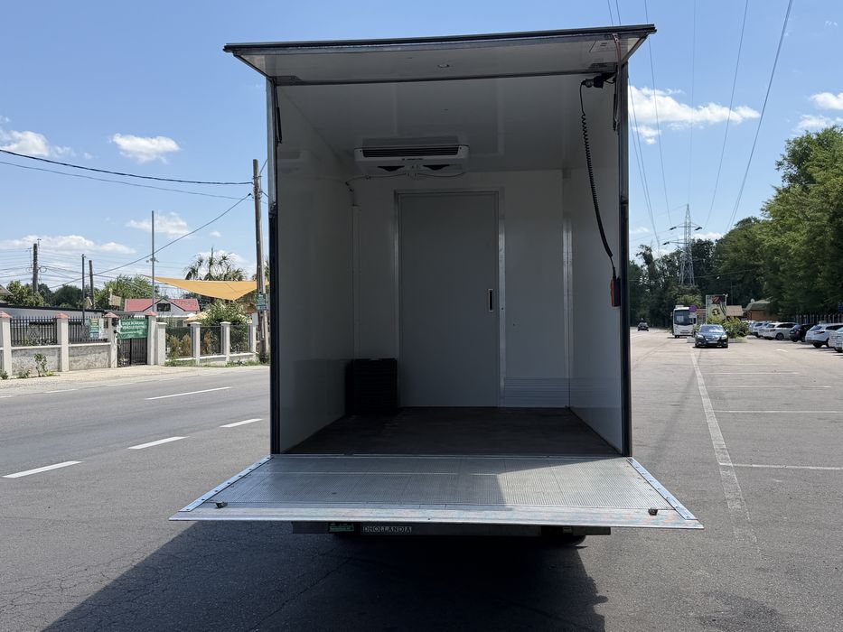 Mercedes-Benz Sprinter Frigorific + Lift 2.2D Automat, 2017, TVA Deductibil, Thermo King V200Max