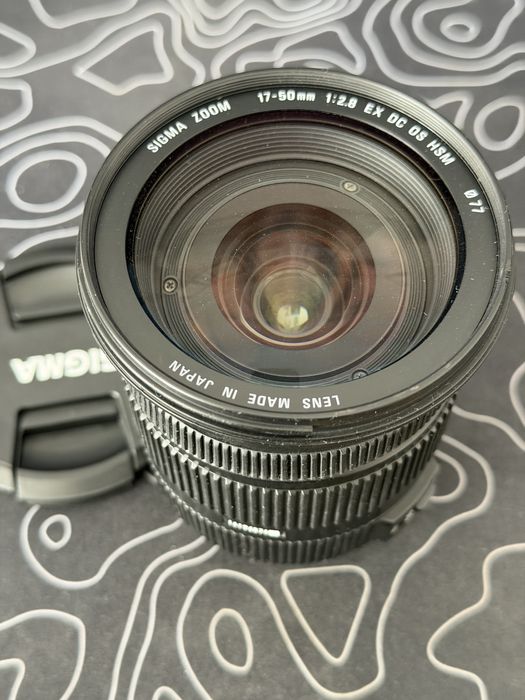 Sigma DC 17-50mm 1: 2.8 EX HSM