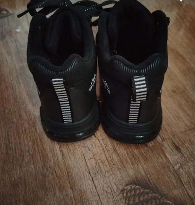 Adidași/sneakers băieți Nr 39
