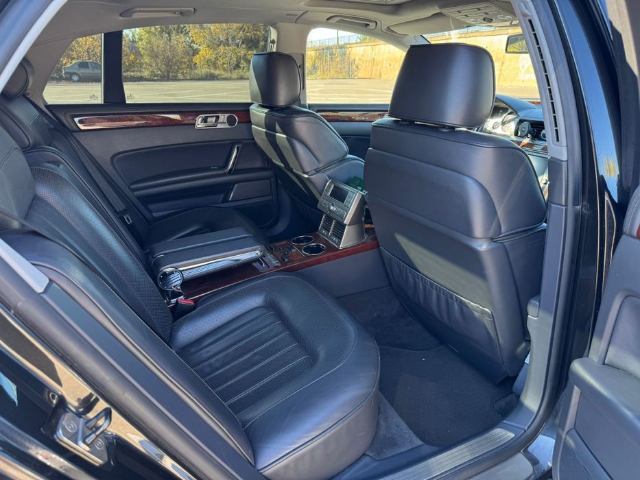 Volkswagen Phaeton 3.0 V6 TDI 4Motion – 240 CP