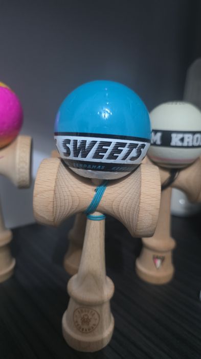 Sweets kendama starter