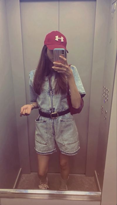 Продам Mango джинсовый