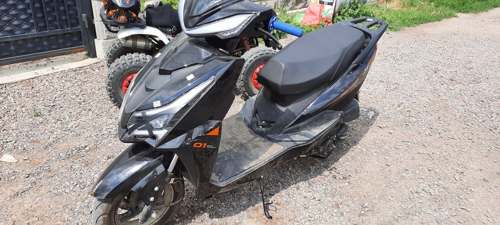 Продам Мопед М8 Веном