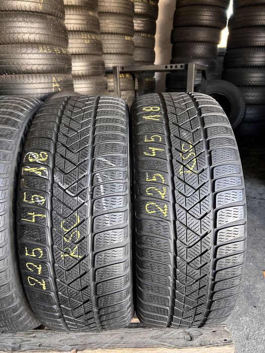 4 anvelope iarna 255/40/18 + 225/45/18 , Pirelli , RunFlat
