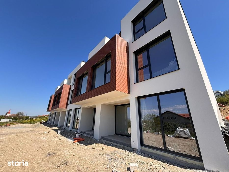 Casa de vanzare in Sibiu, concept modern, panorama deosebita, 137 mpu