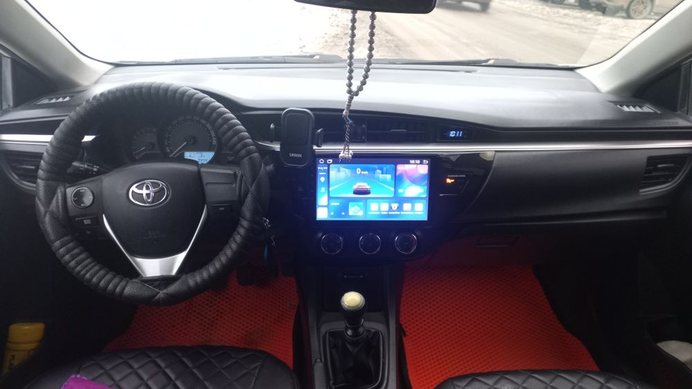 тойота королла 2014г