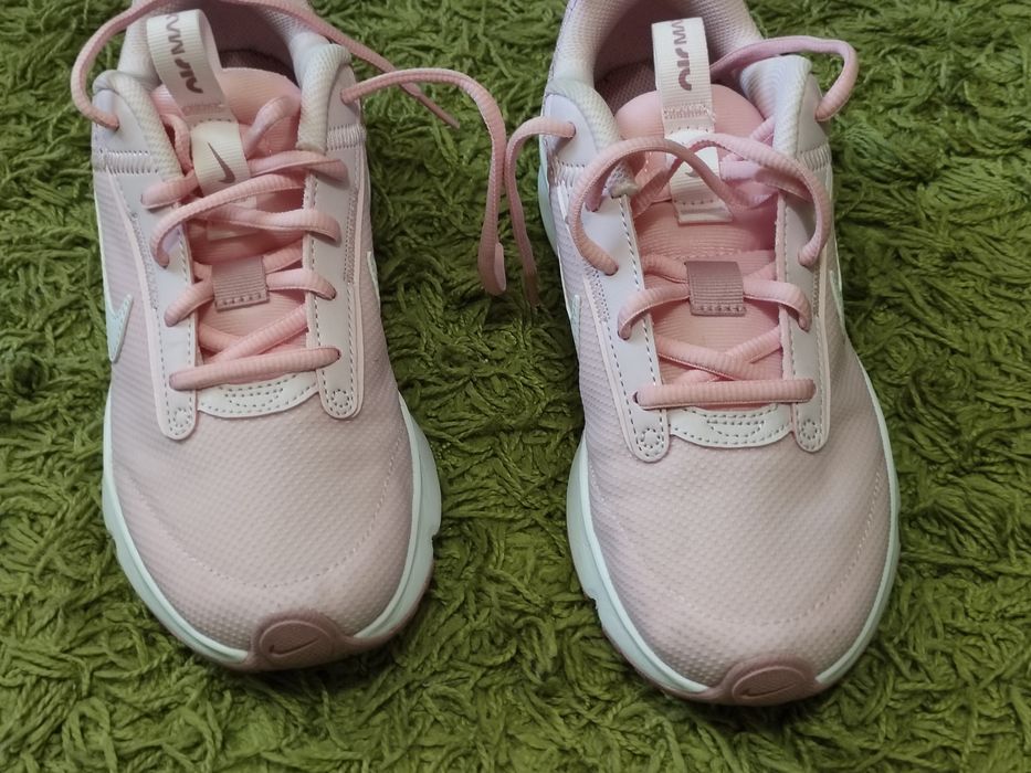 Adidași Nike Air Max Intrlk Roz