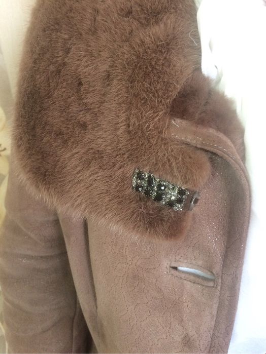 Женская дубленка