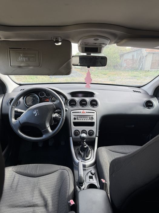 Vand peugeot 308 sw an 2010 motor 2,0D rate fixe pri tbi bank