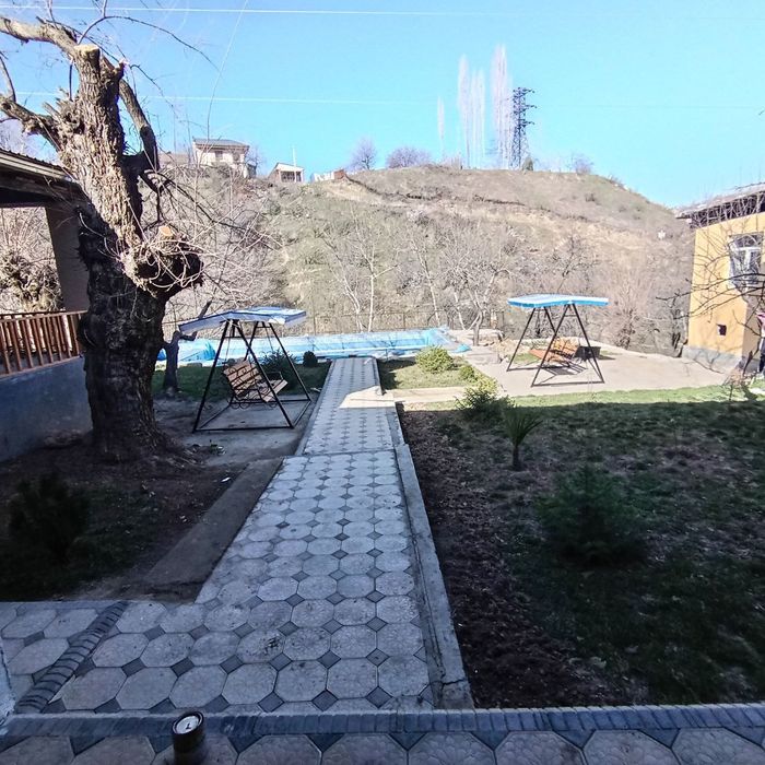 Tayor Dacha sotiladi 6 sotox Brichmullada