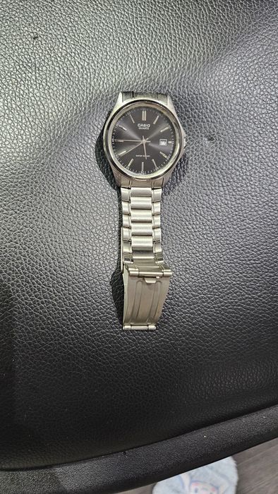 Ceas Casio electronic
