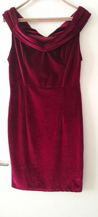 Елегантни рокли Л