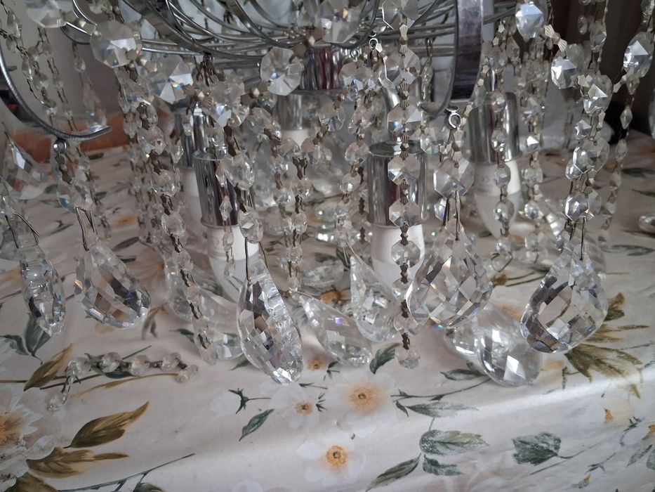 Люстра хрустальная  6 ламповая