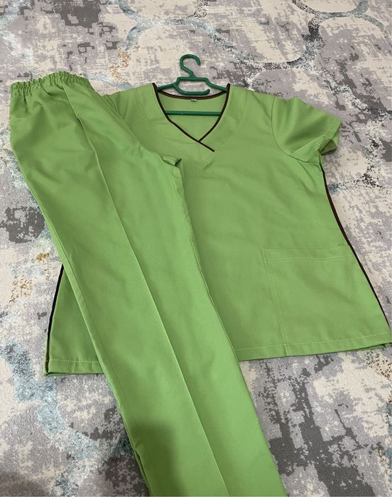 Медицинский хирургический халат