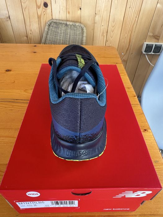 Adidasi NEW BALANCE marimea 45 si jumatate. Noi!